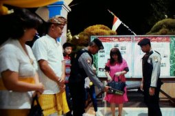 Polres Situbondo Sterilisasi Gereja Jelang Malam Misa Natal