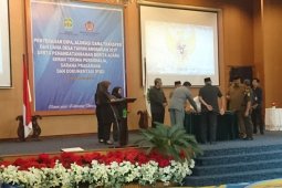 Gubernur Kaltim Serahkan Dipa Rp31,9 Triliun