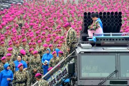 Mantan Danpaspampres Resmi Jabat Komandan Korps Marinir
