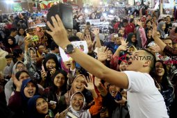 Promosi Film Milly Dan Mamet