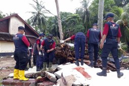 Wartawan Aceh barat doakan korban tsunami
