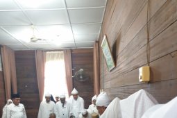 Presiden Joko Widodo bertemu tuan guru Babussalam Langkat