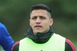 Sanchez terancam absen lama akibat cedera hamstring