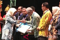 Pemkab HST Raih Penghargaan Predikat Kepatuhan Tinggi dari Ombudsman