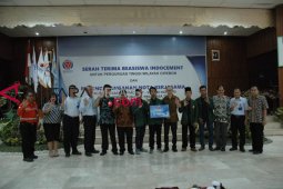 Ratusan mahasiswa berprestasi raih beasiswa "Tiga Roda"
