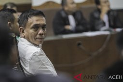 Kronologi pernikahan Irwandi dan Steffy terungkap di pengadilan
