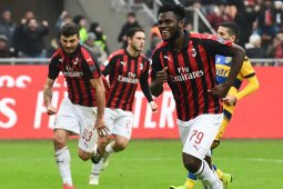 Sempat tertinggal, Milan bangkit untuk kalahkan Parma 2-1