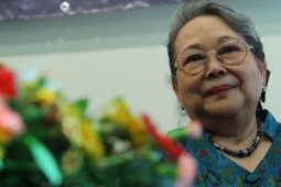 NH Dini meninggal dunia kecelakaan
