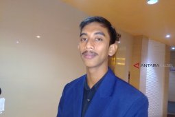 Senang dengan mikrofon
