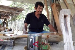 Perajin dambus Muntok butuh bantuan pemasaran