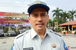 300 rompi dan 50 jas hujan dukung Operasi Lilin Intan