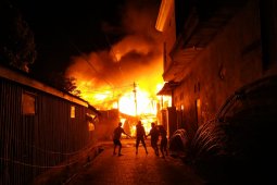 Catatan akhir tahun - Bos kartel narkoba bakar anak buah sekeluarga