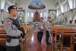 Polrestabes Surabaya Jamin Keamanan Ibadah Natal