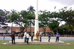 Doa bersama tahun baru dipusatkan di Lapangan Sempur