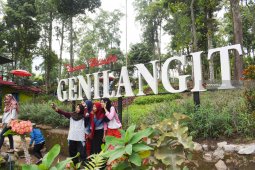 Wana Wisata Genilangit