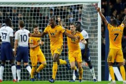 Wolverhamton jegal momentum positif Tottenham