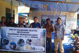 Harita Nickel bersama provisi education kampanye ABCD di Kawasi