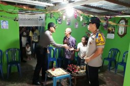 Kapolda sambangi warga kurang mampu rayakan Natal