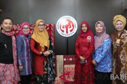 Dekranasda Babel latih kreatif perajin cual