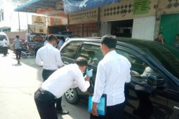 Rp43,75 juta gaji guru honor lenyap dari dalam mobil