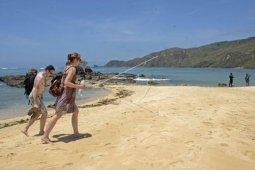 Periode 2018, kunjungan wisatawan NTB turun