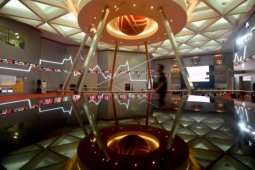 IHSG ditutup melemah tipis jelang Pemilu 2019