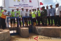 Lauching saluran irigasi Batang Alai menjadi kado HUT HST ke-59
