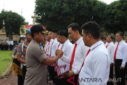 Kapolres Asahan berikan penghargaan 36 personil berprestasi