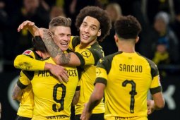 Dortmund semakin jauhi rivalnya
