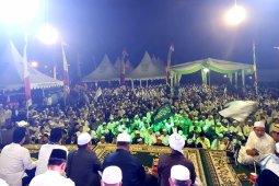 Ribuan warga hadiri tabligh akbar "Kota Jambi Berzikir"