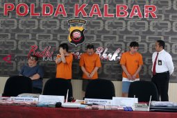Polisi bongkar judi daring omzet miliaran rupiah