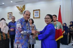 Pemko Tebing Tinggi terima penghargaan APE di Istana Wapres