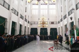 Wali Kota dan Wakil Wali Kota Cirebon dilantik Gubernur Jabar