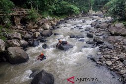 Obyek wisata Purwakarta dikunjungi 2,3 juta orang