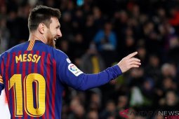 Cetak gol ke-400, Messi bawa Barcelona kalahkan Eibar