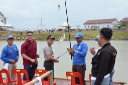 Ratusan pemancing ikut lomba perebutkan hadiah Kajari Aceh Timur