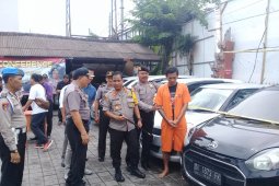 Pelaku penggelapan gadaikan 14 mobil untuk judi sabung ayam