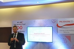Prudential Luncurkan Produk PRUCritical Benefit 88 di Surabaya