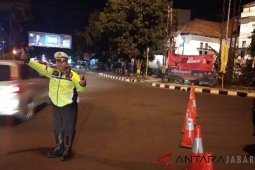 Polisi berlakukan rekayasa lalu lintas di jalan Asia Afrika Bandung