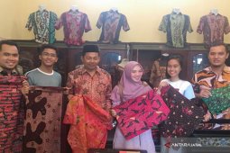 Unira Perkenalkan Batik Pamekasan ke Mahasiswa Filipina