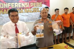 Si Kembar bawa 2 kilogram sabu-sabu