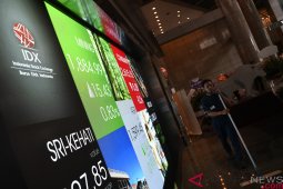 IHSG dibuka menguat jelang pengumuman suku bunga acuan BI