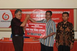 21 LMDH Ngawi Terima Dana Bagi Hasil Kayu dari Perhutani