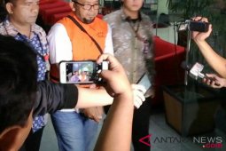 Anggota DPRD Sumut Ferry Suando Tanuray Kaban dituntut 5 tahun penjara