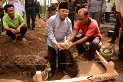 Bupati Lombok Utara resmikan peletakan batu pertama RIKA di Dusun Gol