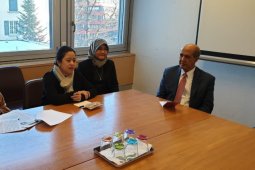 Introducing immigration to ex-Sabah school students