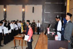 KPU Batola lantik anggota PPK-PPS