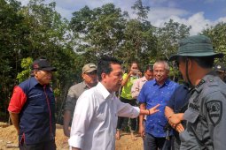 Bupati Batanghari sidak ke kawasan penambangan minyak illegal