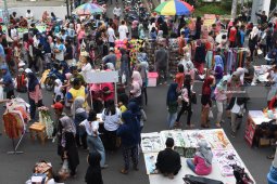 Kawasan CFD Dipenuhi Pedagang