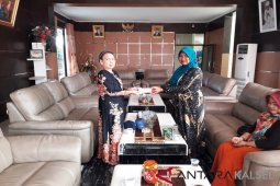 PKK Chairwoman entrusts a donation to SBC to renovate one house